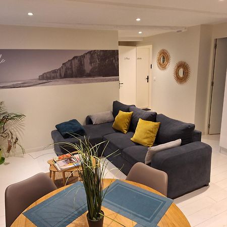 Appartement Le Phare Au Pied Du Port Сен-Валери-ан-Ко Екстериор снимка