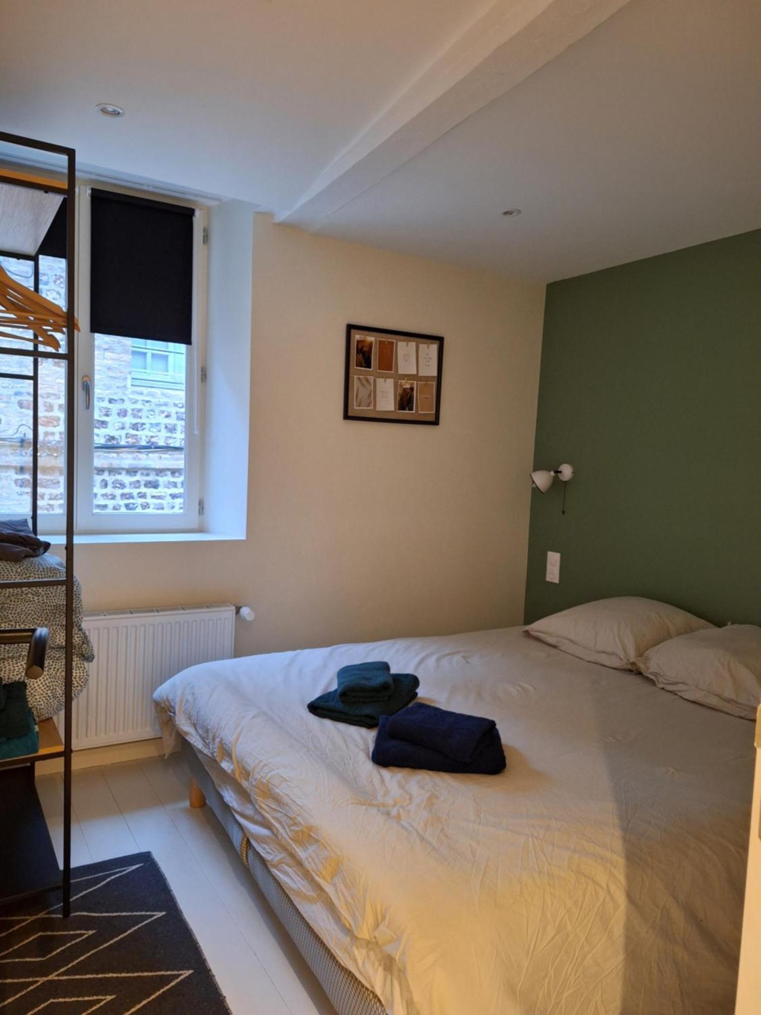 Appartement Le Phare Au Pied Du Port Сен-Валери-ан-Ко Екстериор снимка